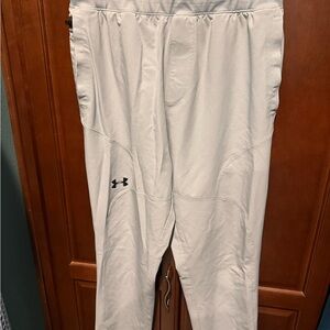 Under Armour light gray sweatpants